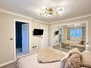 Photo 4- click for photo gallery